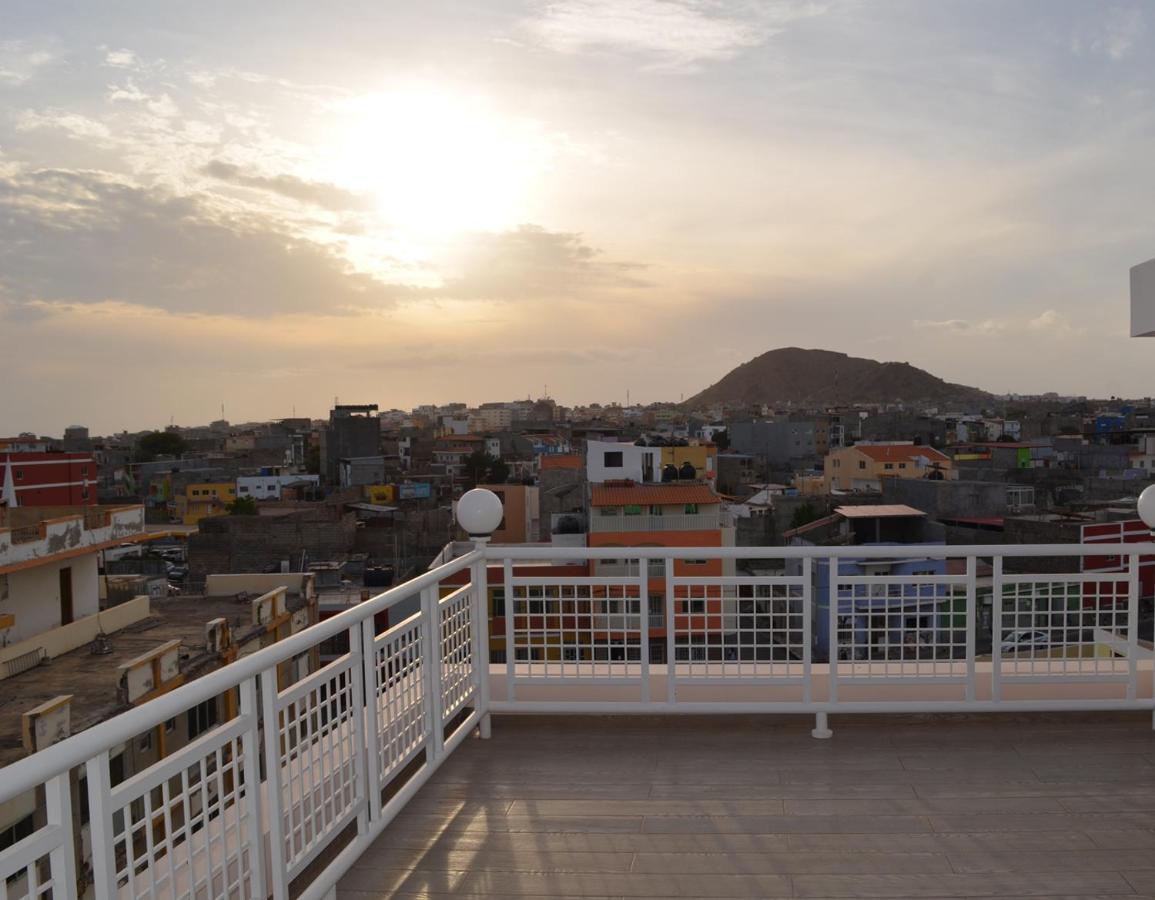 Delux Appartment Praia Exteriér fotografie